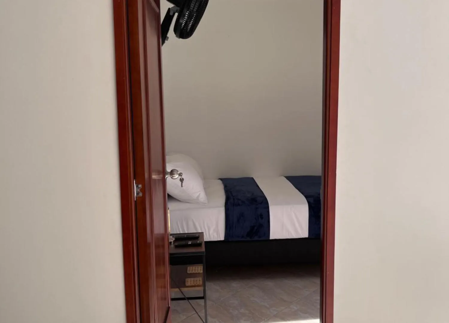 Roomies House By Rincon Medellin Sj Colombia