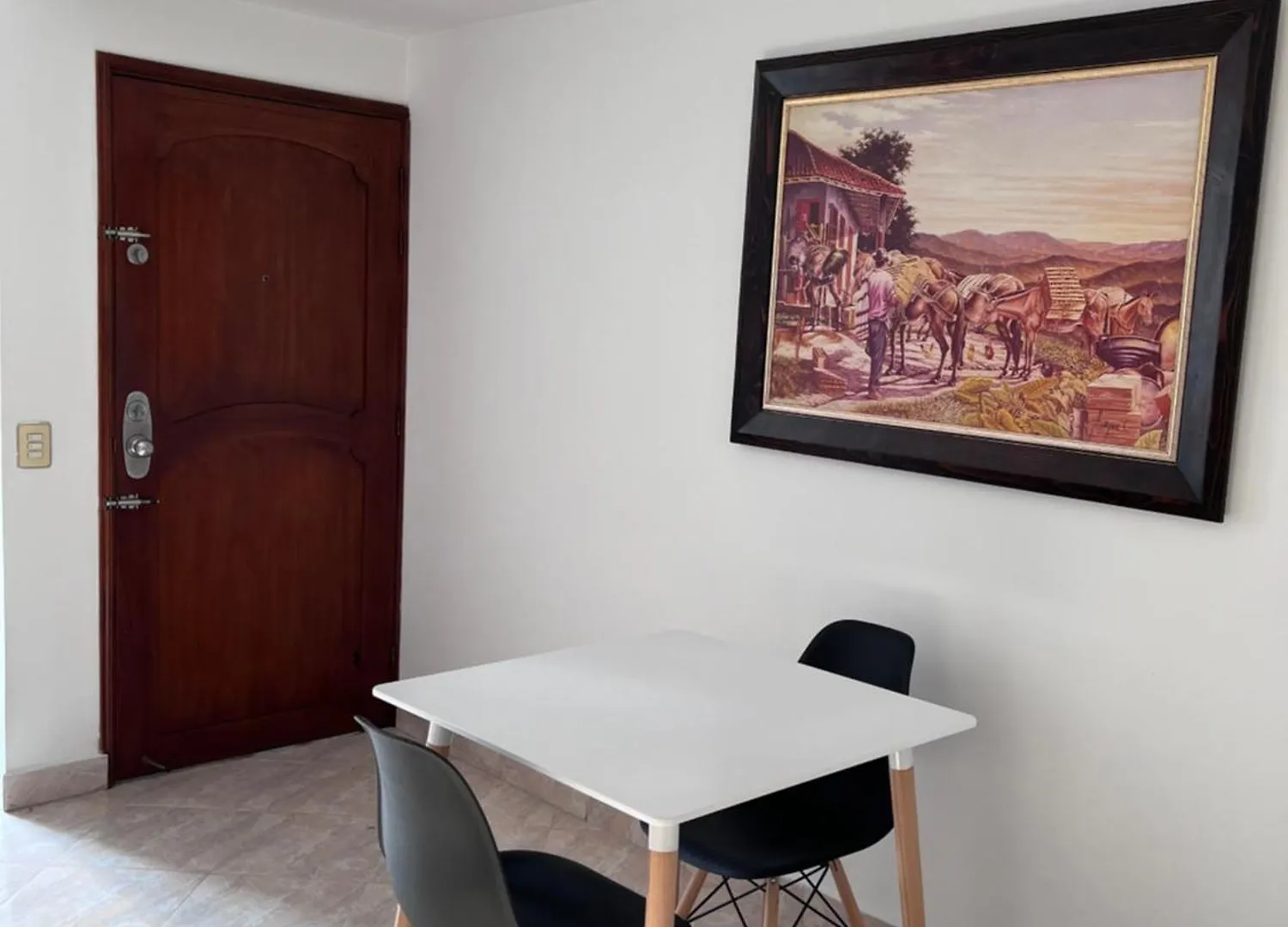 Roomies House By Rincon Medellin Sj Гостевой дом